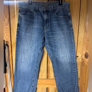 American Eagle Outfitters Men's relaxed Fit Jeans - Classic Blue